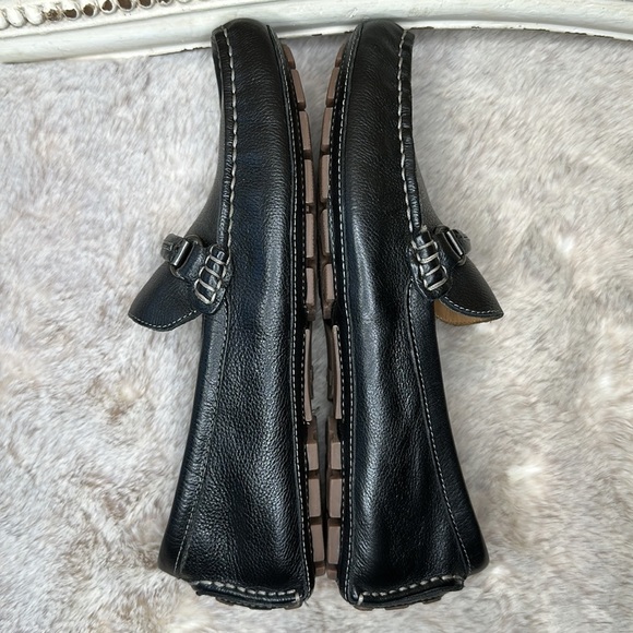 Johnston & Murphy | Men's Gibson Black Leather Bit J Flex Driving Loafer - Picture 5 of 13